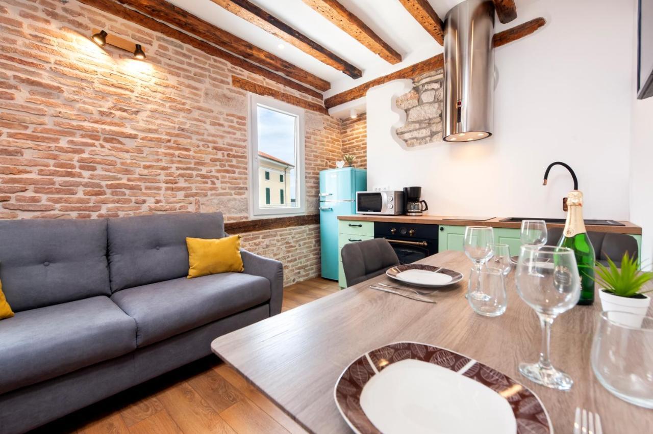The Yellow House Apartments Rovinj Dış mekan fotoğraf