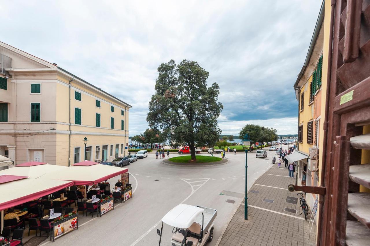 The Yellow House Apartments Rovinj Dış mekan fotoğraf